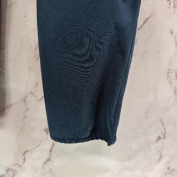 LL Bean Pants Womens Small R Cargo Blue Tropicwear Stretch Ripstop Pull On Storm - Picture 5 of 13